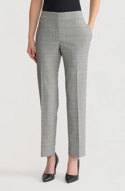 Kasper Flat Front Slim Pants In Gray