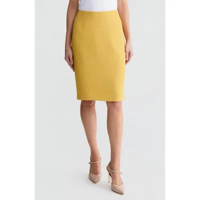 Kasper Pebble Crepe Slim Skirt In Yellow