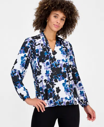 Kasper Petite Long-sleeve V-neck Pleated Shoulder Top In Vanilla Ice Multi