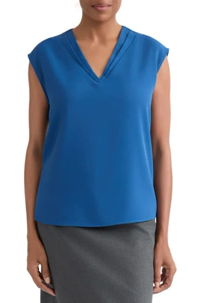 Kasper Pleated V-neck Top In Blue