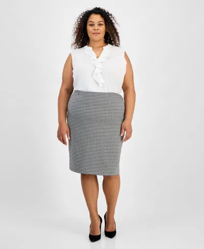 Kasper Plus Size Back-slit Pencil Skirt In Black,white