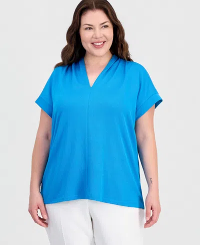 Kasper Plus Size V-neck Short-sleeve Blouse In Blue