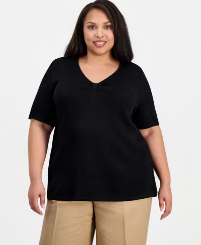 Kasper Plus Size V-neck Short-sleeve Knit Top In Black