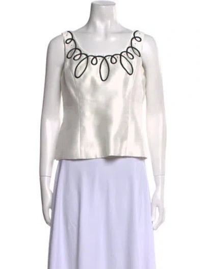 Pre-owned Kasper Scoop Neck Sleeveless Crop Top In White