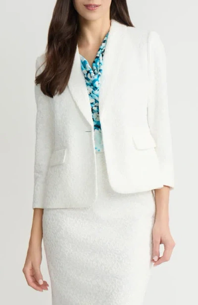 Kasper Shawl Collar Blazer In White