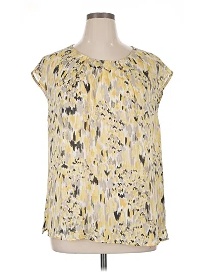 Pre-owned Kasper Sleeveless Blouse In Yellow