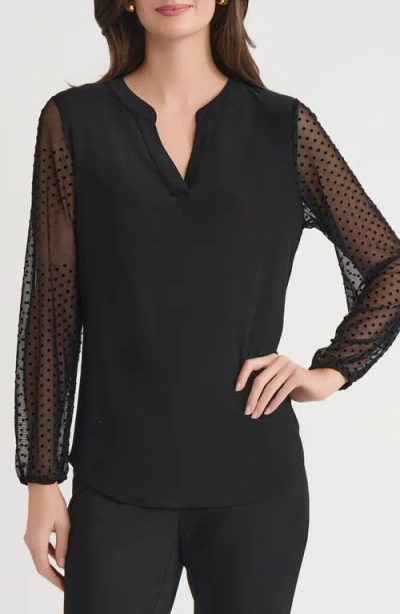 Kasper Split Neck Top In Black