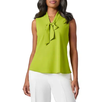 Kasper Tie Front Sleeveless Crepe Top In Kiwi