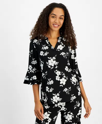 Kasper Plus Size Split-neck Floral Flutter-sleeve Top In Black,vanilla Ice