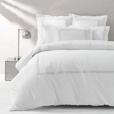 Kassatex Catena Embroidered Percale Duvet In White