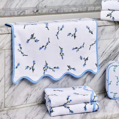 Kassatex Floral Scallop Bath Mat