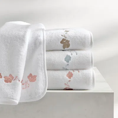 Kassatex Georgia Floral Towels In White