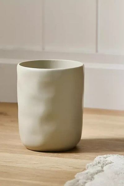 Kassatex Montecito Textured Wastebasket In Neutral