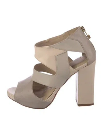 Pre-owned Kat Maconie Leather Colorblock Pattern Gladiator Sandals In Neutrals