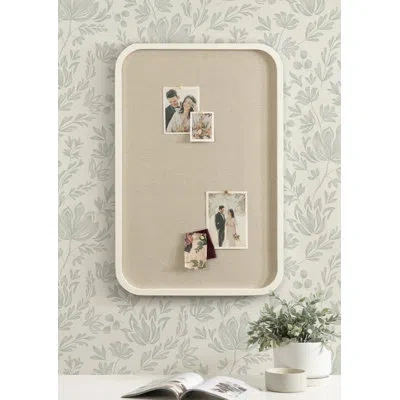 Kate And Laurel Hutton Rounded Rectangle Wood Pinboard In White
