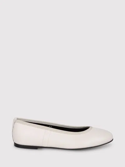 Kate Cate Juliette Ballet Flats. In Blanco