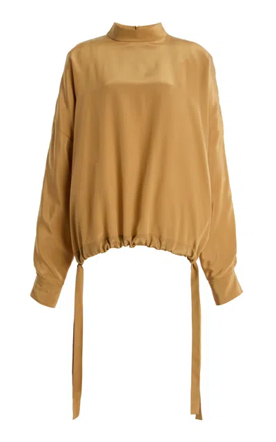 Kate Hundley Kimono Sleeve Silk Top In Brown