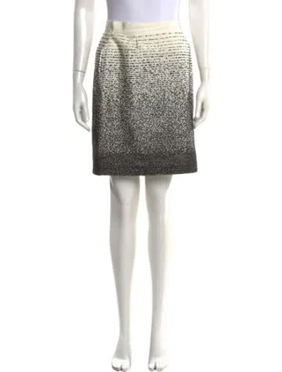 Pre-owned Kate Spade Embroidered Accent Knee-length Skirt In Neutral