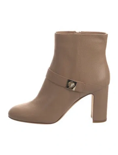 Pre-owned Kate Spade Leather Boots In Neutral