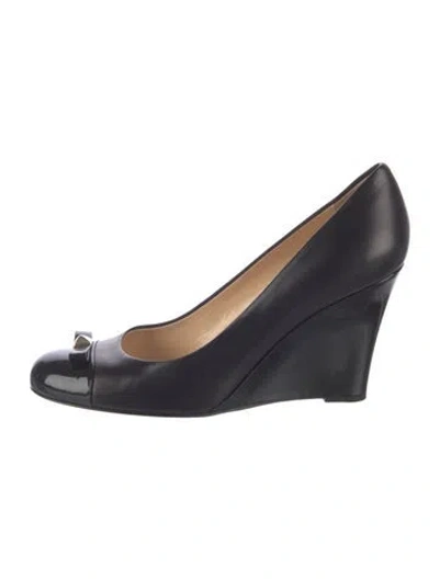 Pre-owned Kate Spade Leather Bow Accents Pumps In Black