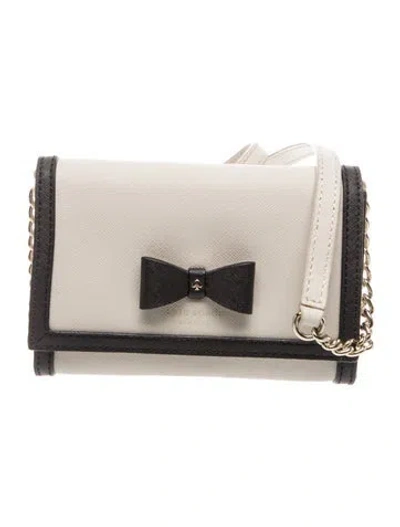 Pre-owned Kate Spade Leather Clutch In Neutral
