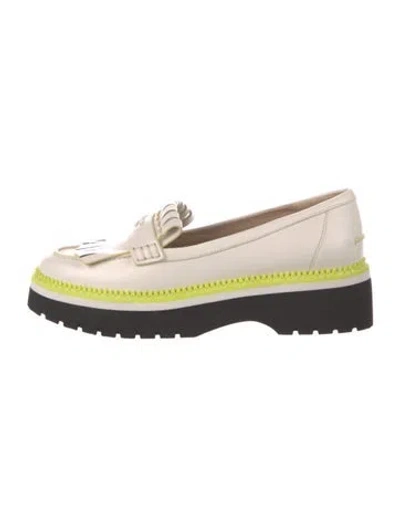 Pre-owned Kate Spade Leather Loafers In Neutral