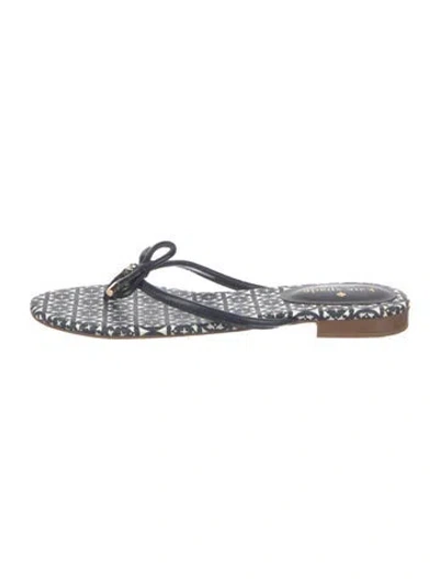Pre-owned Kate Spade Leather Patterned Flip Flops In Blue