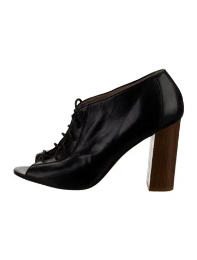 Pre-owned Kate Spade Leather Pumps In Black