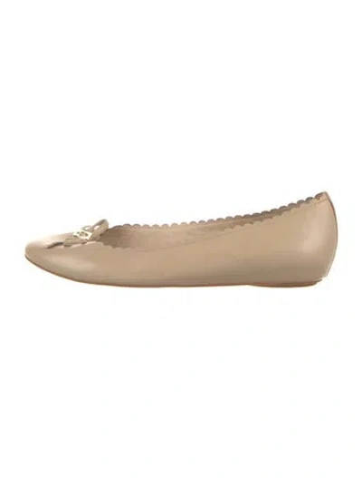 Pre-owned Kate Spade Leather Scalloped Accent Ballet Flats In Neutral
