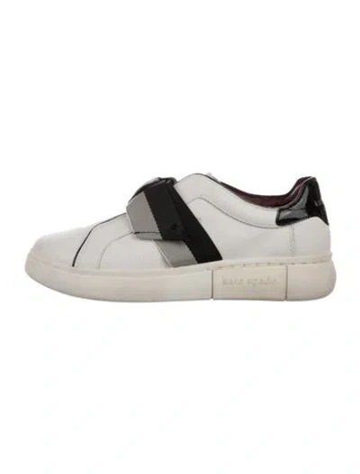 Pre-owned Kate Spade Leather Striped Sneakers In White