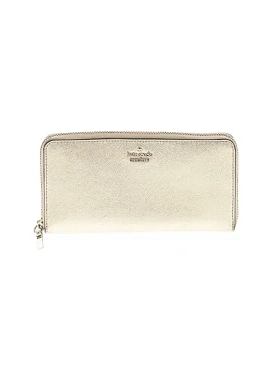 Pre-owned Kate Spade New York Wallet In Gold