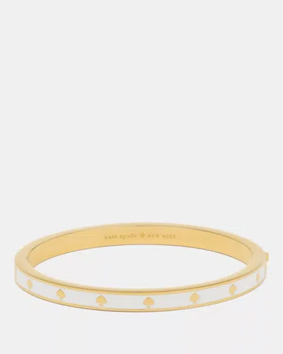 Kate Spade Outlet Spot The Spade Enamel Hinged Bangle In Gold