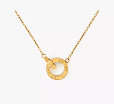 Kate Spade Set In Stone Interlink Pendant In Gold