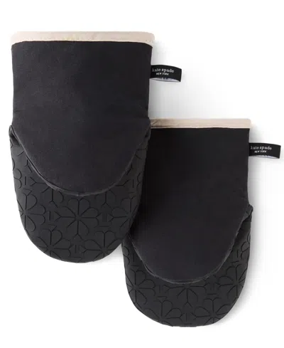 Kate Spade Spade Flower Soft Silicone Mini Mitt Set, 5.5" X 8" In Black
