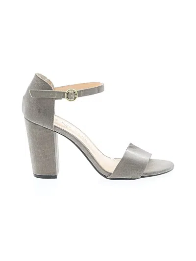 Pre-owned Katy Perry Sandals In Gray