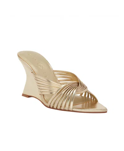 KATY PERRY WOMEN'S TRENDYGURL INTERTWINED SLIP-ON SANDALS
