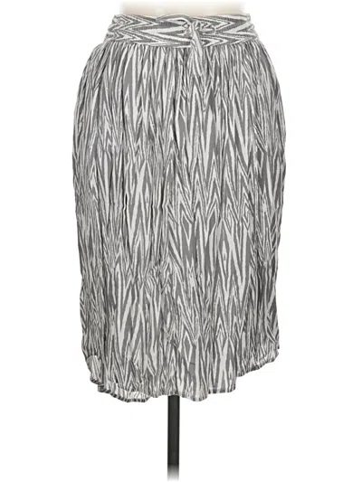 Pre-owned Kavu Casual Skirt In Silver