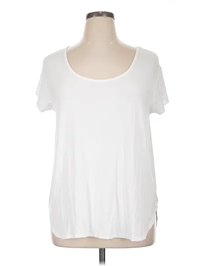 Pre-owned Kavu Short Sleeve Top White Scoop Neck Tops