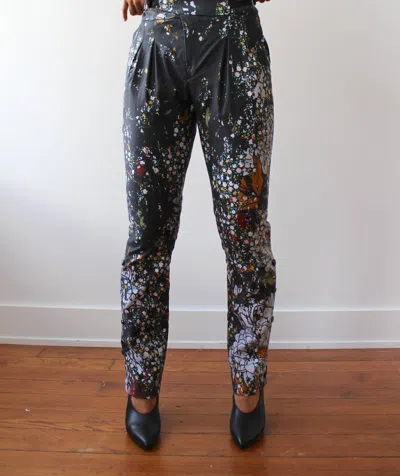 Kawakey Distressed Pleated Pants In Vintage Floral Print In Multi