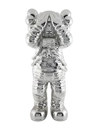 Pre-owned Kaws 2020 Holiday Space Figurine In Metallic/silver