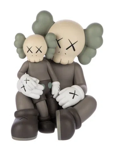 Pre-owned Kaws Holiday Changbai Mountain Vinyl Figure In Brown