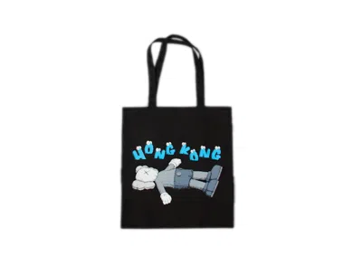 Pre-owned Kaws Holiday Hong Kong Tote Bag In Black