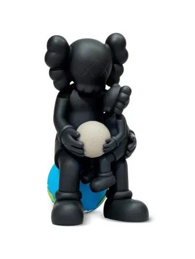 Kaws Holiday Thailand Figurine In Black