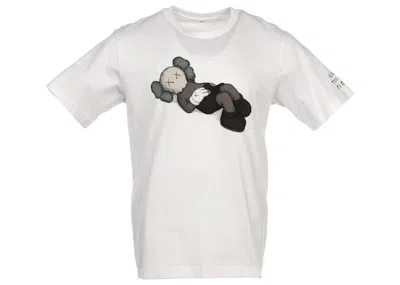 Pre-owned Kaws Men's  X Uniqlo Tokyo First Tee Shirt (asia Sizing) In White