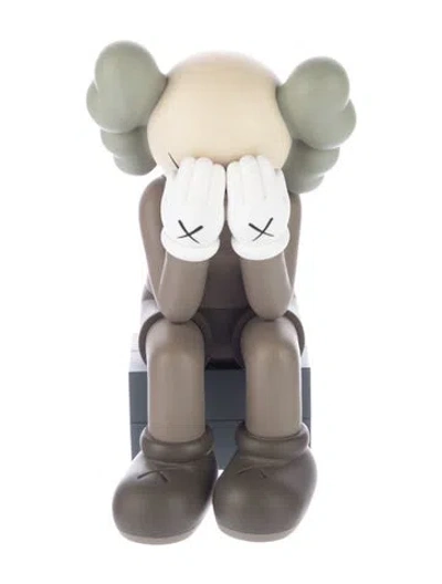 Pre-owned Kaws Passing Through Open Edition Figurine In Brown