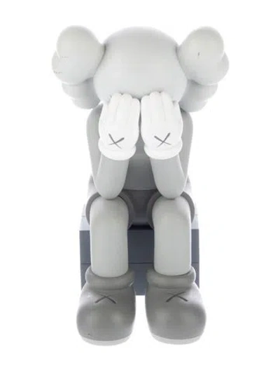 Pre-owned Kaws Passing Through Open Edition Grey Vinyl Figurine W/ Tags