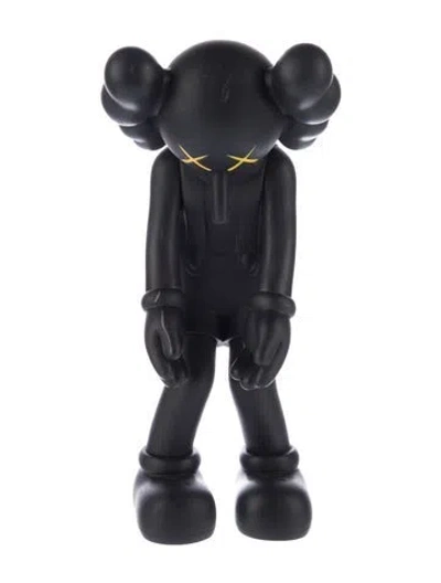 Pre-owned Kaws Small Lie Companion Vinyl Figure In Black