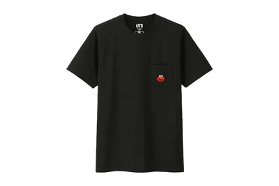 Pre-owned Kaws X Uniqlo X Sesame Street Elmo Pocket Tee Shirt In Black
