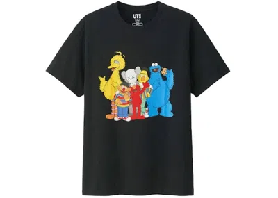 Pre-owned Kaws X Uniqlo X Sesame Street Group #2 Tee Shirt (japanese Sizing) In Black