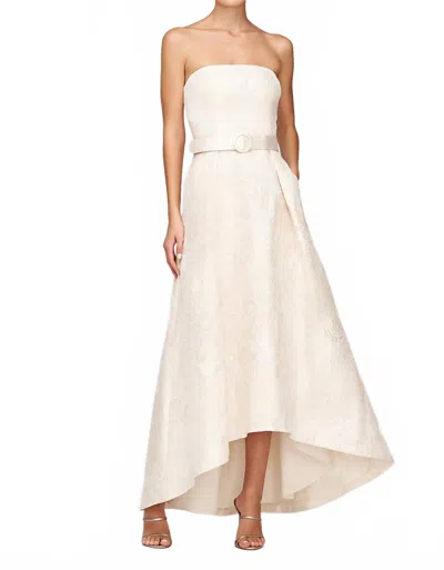 Kay Unger Bella Hi-low Gown In Ivory In Multi